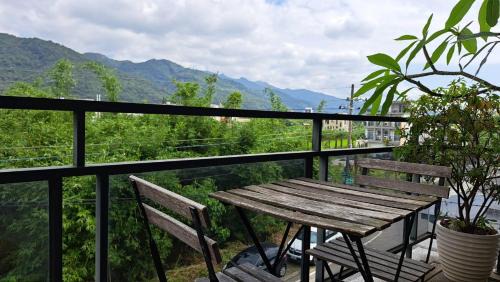 Jiaoxi Bed & Breakfast | Guest Rated: Jiaoxi Song Tian B&B - Family-Friendly Stay