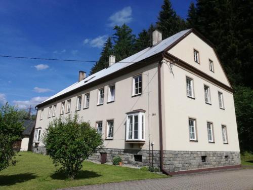 Jindrichov Apartment | Discover Jindřichov: Family-Friendly Retreat in Jeseníky