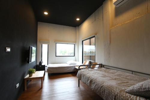 Dongshan House | Explore Jing An Lohas Homestay: Pet & Child Friendly Retreat
