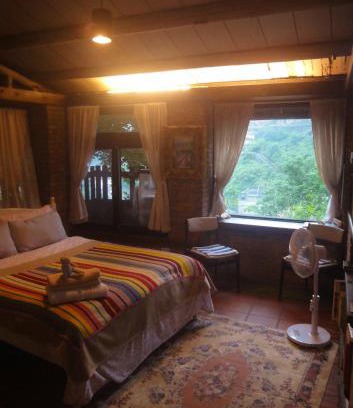 Ruifang Bed & Breakfast | Relax at Jiufen Aromatherapy B&B - Pet Friendly Retreat