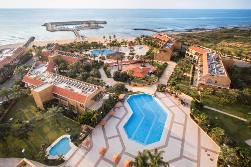 Jiyeh Resort | Relax at Jiyeh Marina Resort Hotel & Chalets with Beach Access