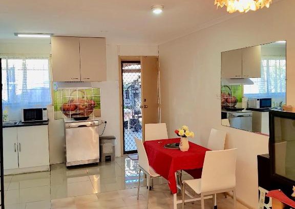 Alexandra Hills House | Family-Friendly Stay at JJJGM PLACE @ ALEX HILLS