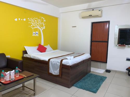 Kamthi Hotel | Budget-Friendly Stay at JK Rooms 147 Lions - Koradi Nagpur