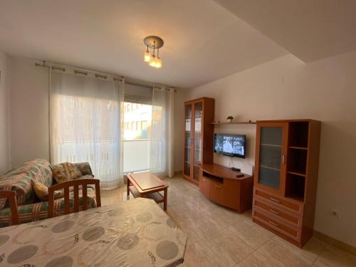 Tarragona Apartment | Joan XXIII Apartment: Family-Friendly Stay with Top Ratings