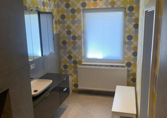 Sulzbach Apartment | Convenient Joanna Apartment in Weinheim for Your Getaway