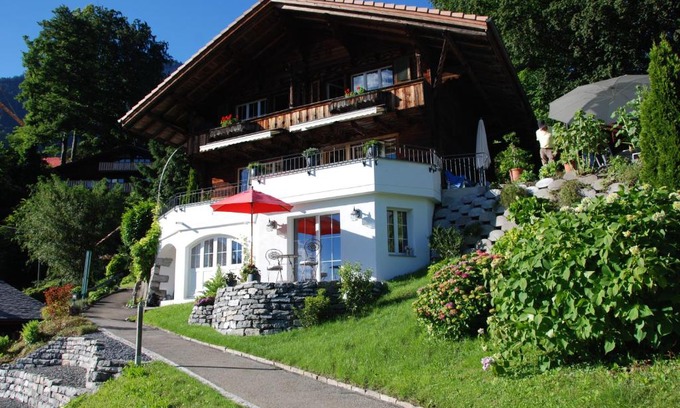 Brienz Bed & Breakfast | Family-Friendly Retreat at Jobin Brienz: Rated 8.9/10