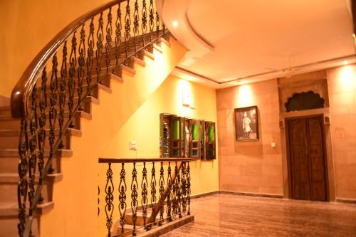 Gulab Sagar House | Discover Comfort at Jodhpur Palace Guest House - Family Friendly