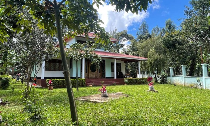 Rombo House | Experience Comfort at Joe & El Heritage Villa with Breakfast