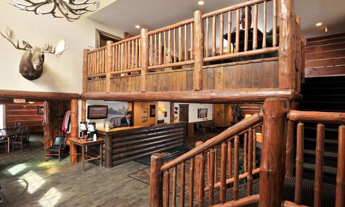 Johnston Hotel | Johnston’s Rustic Refuge: Enjoy Hot Breakfast, Pet Friendly