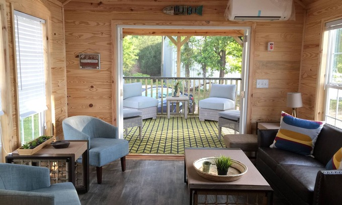 Coosa County Cabin | Experience Tiny Home Living at Lake Martin - Guest Rated 9.8