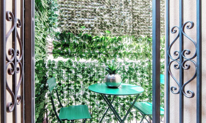 Como City Centre House | JOIVY Al Duomo guest house