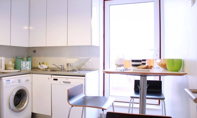 Sao Bento House | Charming JOIVY Apartment with Patio by Botanical Garden