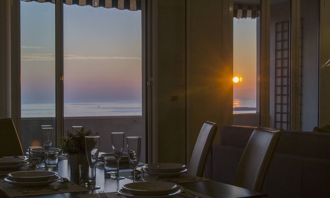 Foce Apartment | Oceanfront Seaview Apartment at Altido Fronte del Mar