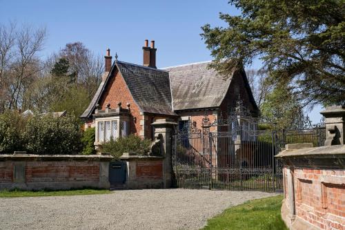 Leven House | Delightful JOIVY The South Lodge at Balcarres Awaits You
