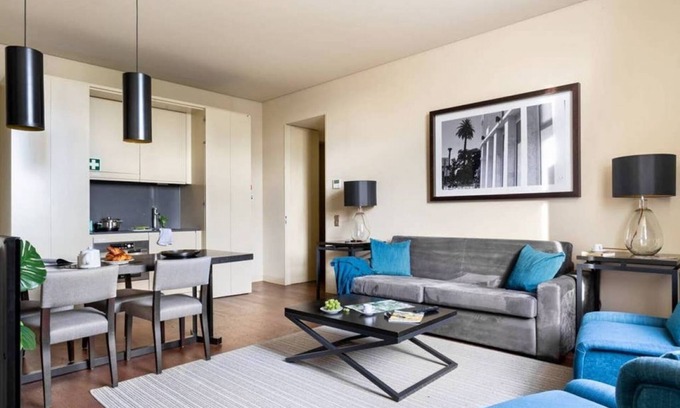 Sao Paulo Apartment | Stylish JOIVY Urban 2BR Apt with Park View in Cais do Sodré