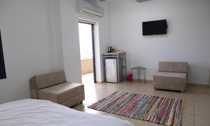 Majdal al-Shams House | Welcoming Jola Guest House: Family-Friendly & Accessible Stay