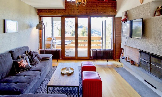 Vercorin Apartment | Sunny Apartment in Vercorin - Family-Friendly Retreat