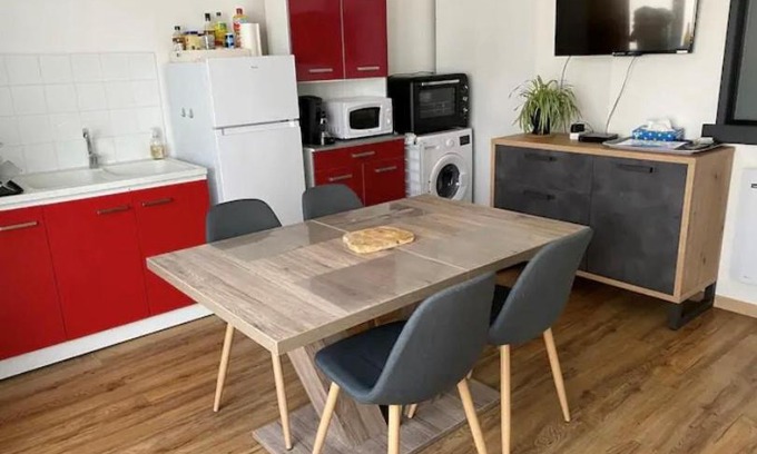 Chateauroux-les-Alpes Apartment | Cozy T2 in a Village Home with Family and Pet Amenities