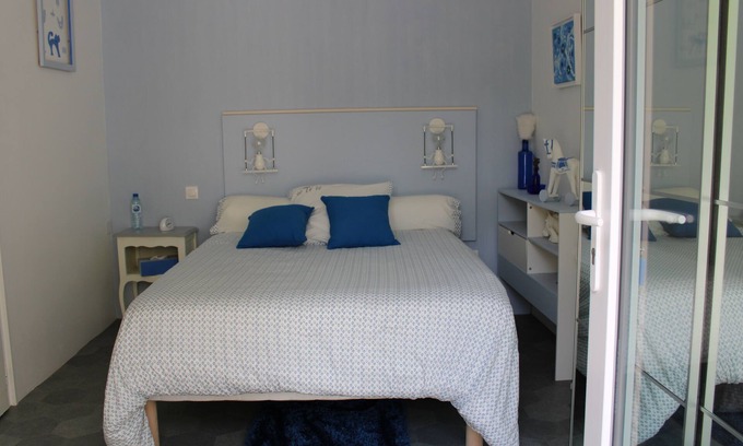 Lectoure Resort | Tranquil Jolie Chambre D'hôte with Pool & Spa Amenities