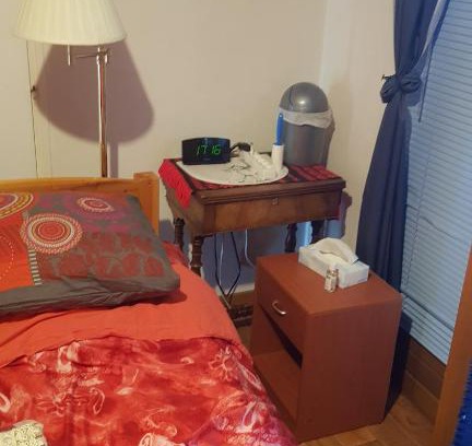 Reignier-Esery House | Cozy Room in a Peaceful Condo with Kitchen Amenities