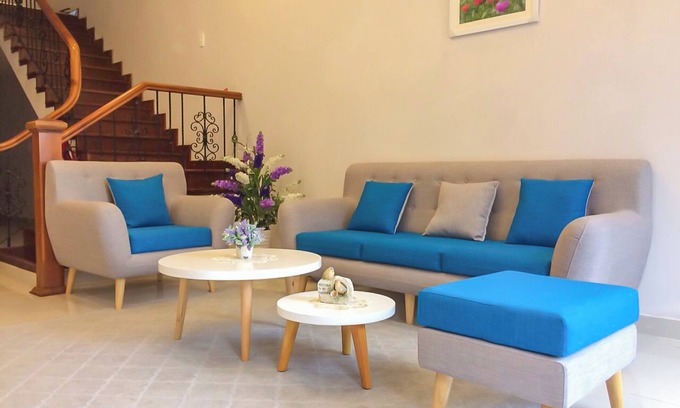 Phuong Apartment | Cozy Jolie House: Family-Friendly Stay with Breakfast & Kitchen