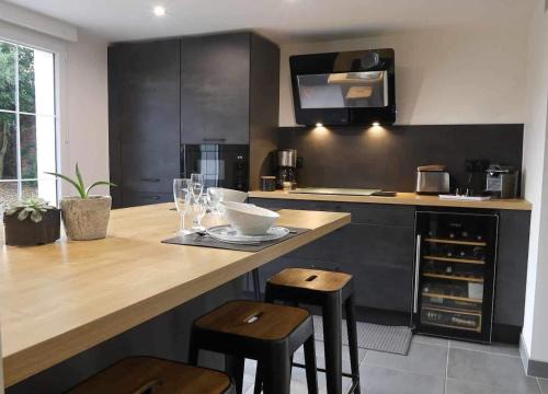 Beaugency Apartment | Cozy F2 in a Charming House – Rated 9/10 by Guests