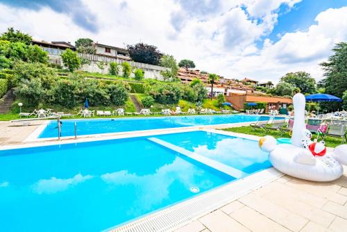 Mirasole Apartment | Discover Joly House: 4-Star Oceanfront Family Retreat