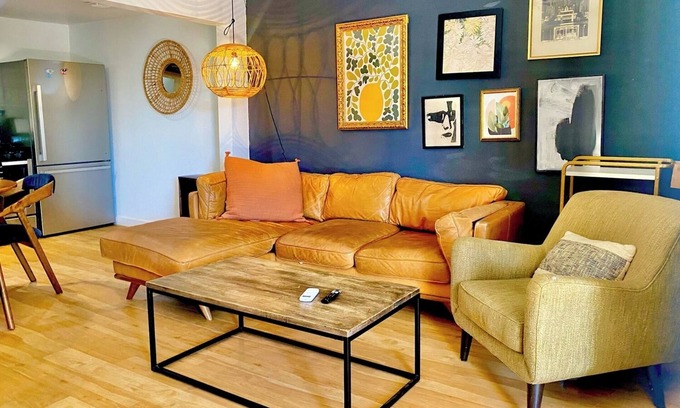 East MLK House | Joplin House ° Group Stay for Spring