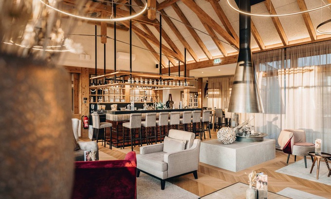 Mainz-Bingen Hotel | Relax at Jordan's Untermühle: 4-Star Spa & Pool Retreat