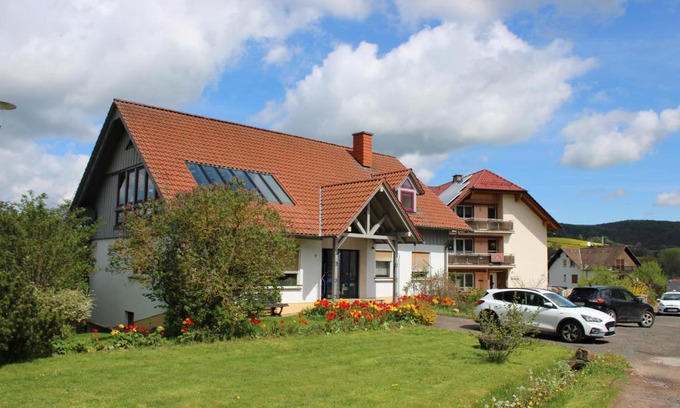 Bischhausen Apartment | Pet-Friendly Josefine: Highly Rated Family Getaway