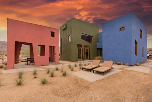 Joshua Tree House | Discover Josh Schweitzer's Monument House in Joshua Tree