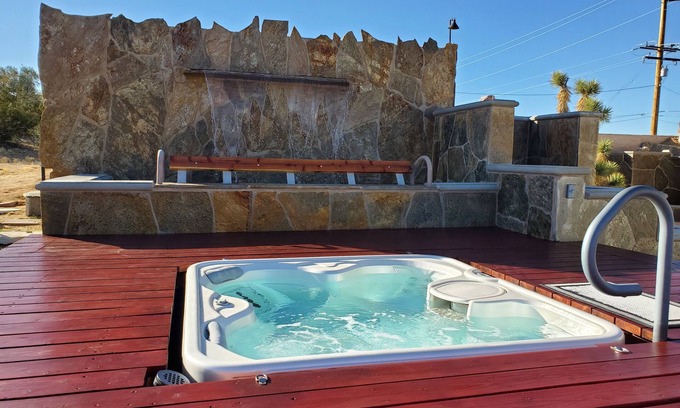 Joshua Tree House | Experience 360 Views at Joshua Tree Home - Rated 10/10!