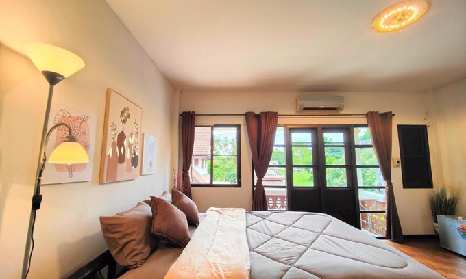 Ban Waen Apartment | Family-Friendly Journey 2 House with Full Kitchen Access