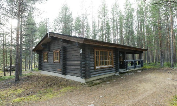 Lampivaara House | Pet-Friendly Joutsen Holiday Home with Hot Tub & Family Amenities