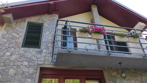 Dolna Matka House | Oceanfront Jovanov Residence: Remote Getaway with Great Reviews