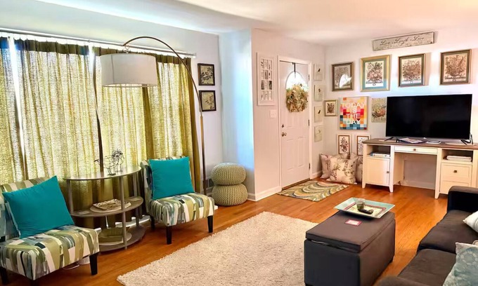Spartanburg House | Joy for your Journey - 3-bedroom house in peaceful Spartanburg w/WiFi, Kitchen