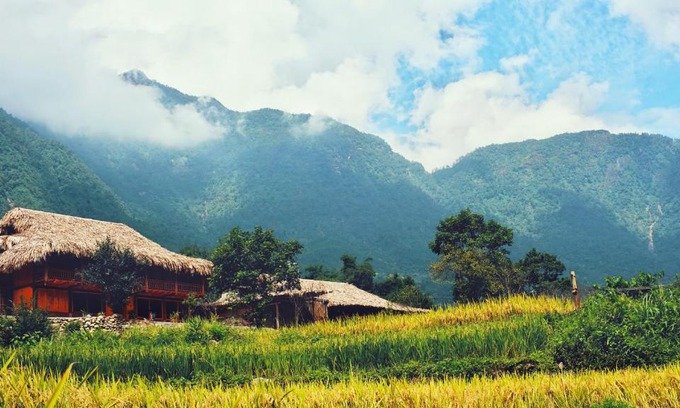 Sa Pa Cabin | Top-Rated Joy House Indigo Batik: Pet-Friendly Retreat