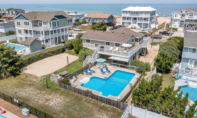 Sandbridge House | Joy Seas: Beachfront Retreat with Private Pool & Ocean Views