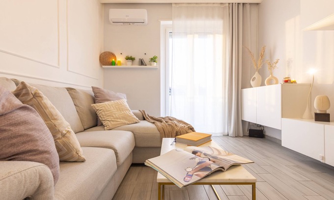 Gioia Apartment | Joy Suite: Exceptional Stay Near Central Station & Metro