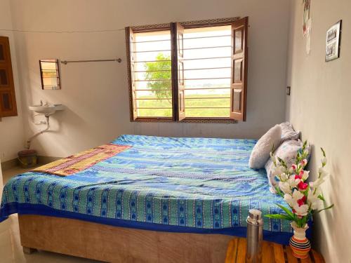 Ilam Bazar House | Cozy Joydev Padmavati Kutir: Pet-Friendly with Breakfast