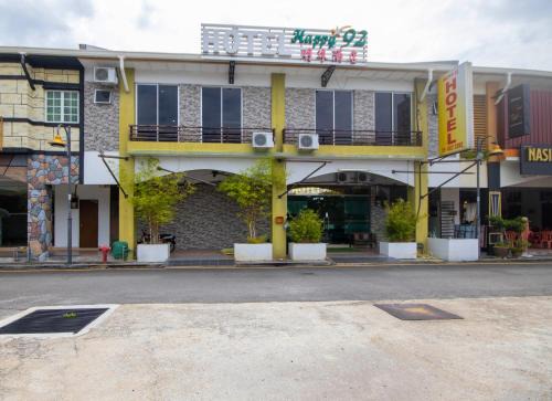 Lumut Hotel | Budget-Friendly JQ Happy Lumut Hotel with Child Amenities
