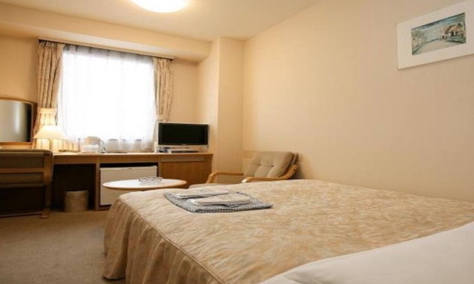 Narita Hotel | Convenient JR Narita Station Semi-Double with Free WiFi