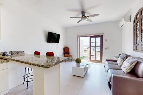 La Paloma Apartment | Pet-Friendly Jr Suite at Playa Arcangel with Pool & Hot Tub