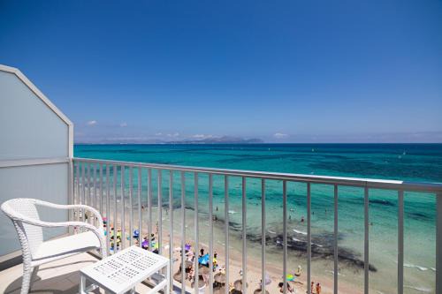 Can Picafort Hotel | Pet-Friendly JS Ca'n Picafort with Oceanfront Pool Access