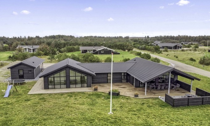 Hvorup Klit House | Comfortable Retreat at "Juho" near the Oceanfront