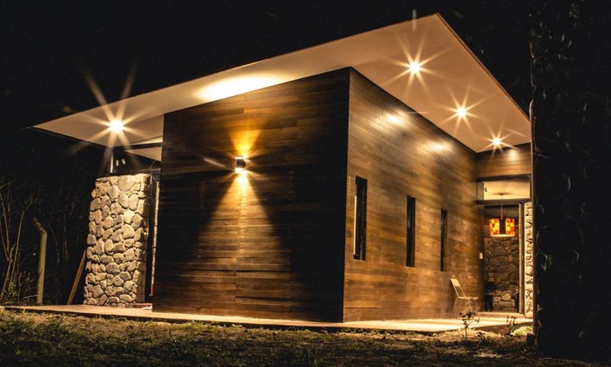 San Salvador de Jujuy House | Pet-Friendly Jujuma: Guest Rated 9/10 with Great Amenities