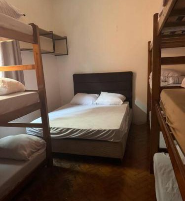 Centro Apartment | Budget-Friendly Stays at Julia Acomodações Await You