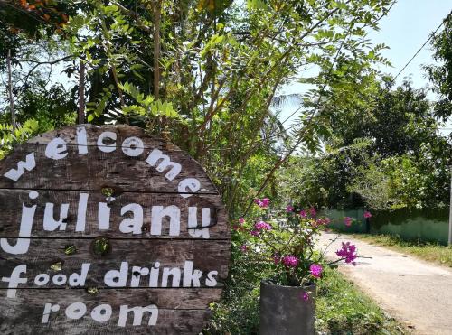Tangalle House | Julianu: Guest Rated 10/10 with Ocean Views & Breakfast