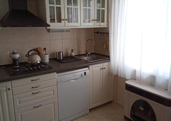 Mezokovesd Apartment | Top-rated Julianus Apartman: Breakfast & Family-Friendly Stays
