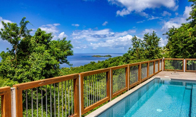 Bouillante Cottage | Jument verte - One Bedroom Cottage, Sleeps 2